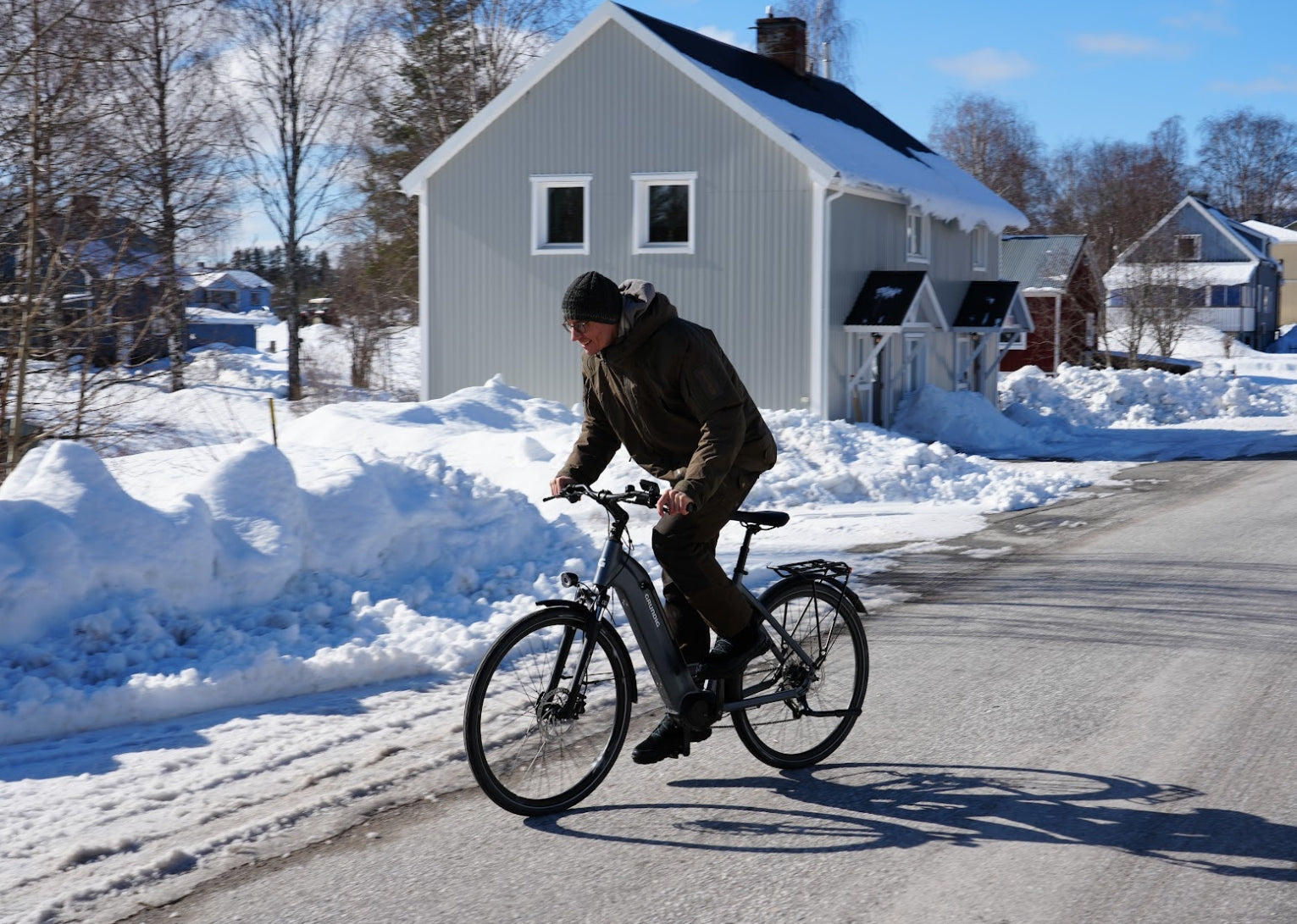 Die Vorteile des E-Bikens im Winter: Effizient und Umweltfreundlich Radfahren trotz Kälte