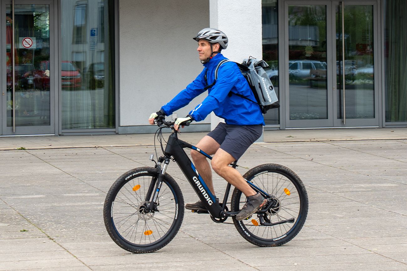 Tipps zum Akkusparen auf Reisen: So holen Sie unterwegs das Beste aus jeder Ladung heraus