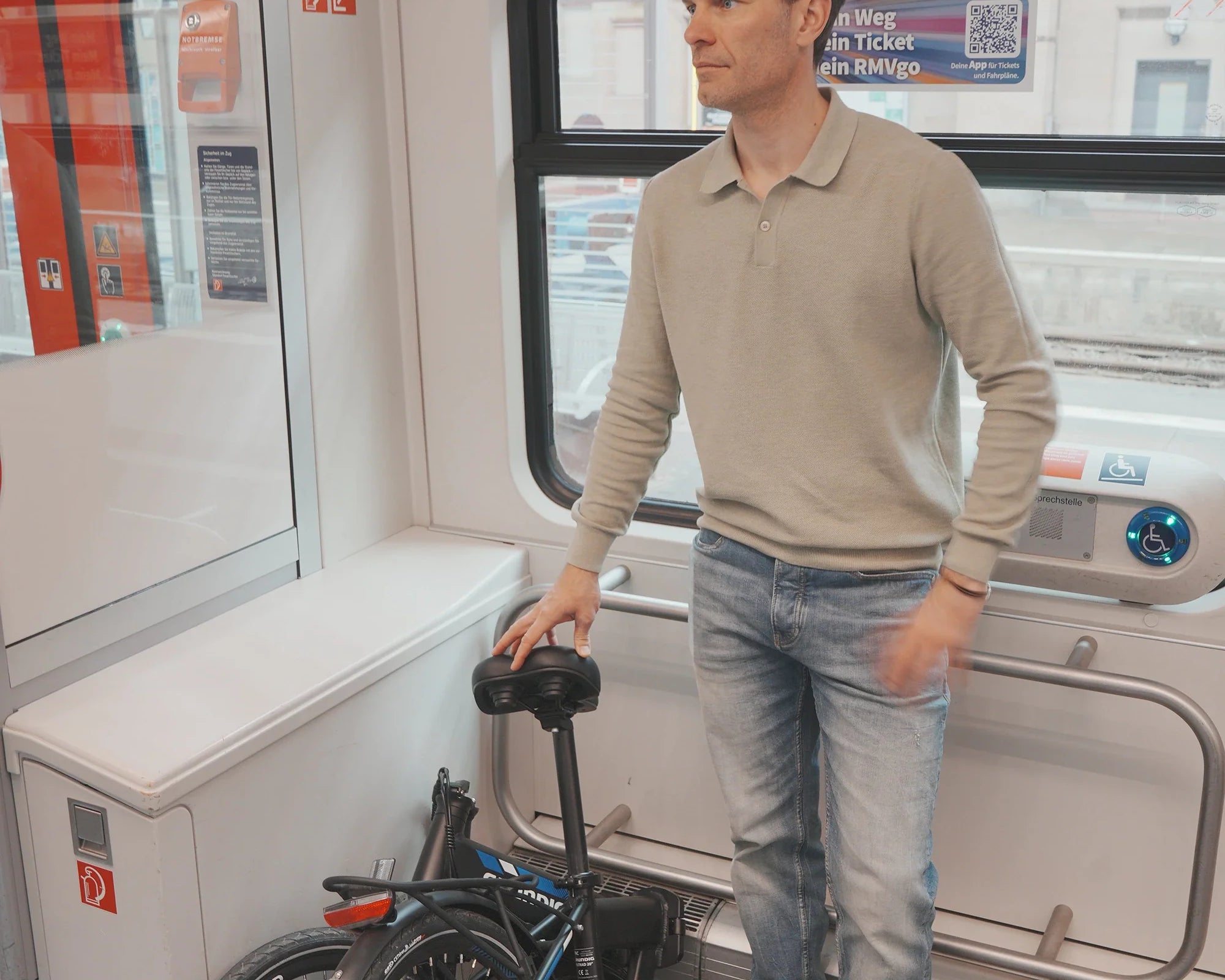 E-Bike vs. ÖPNV: Welche Option ist für das Studentenleben besser?