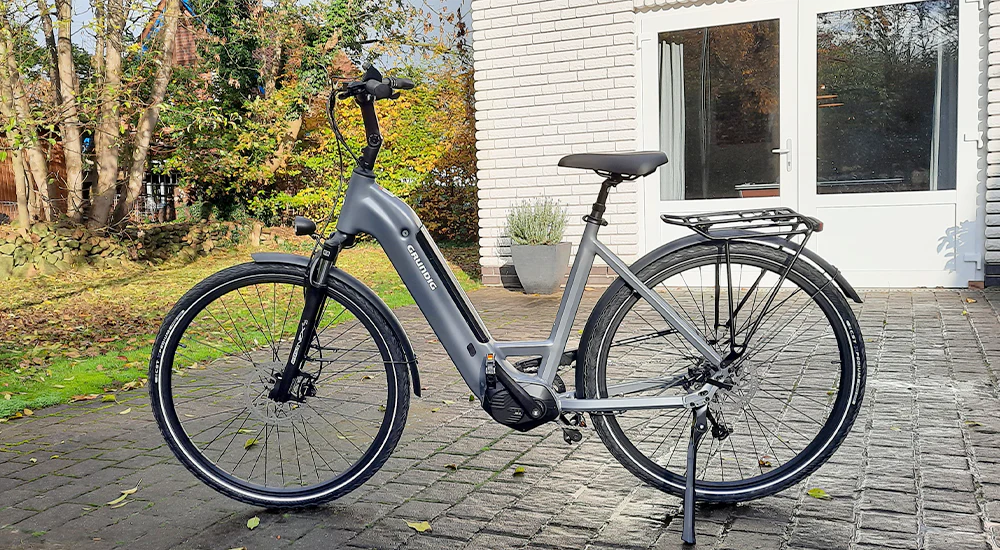 Die größten Vorteile einer Fahrt mit dem E-Bike zur Uni: Effizienz, Umweltschutz und Kostenersparnis