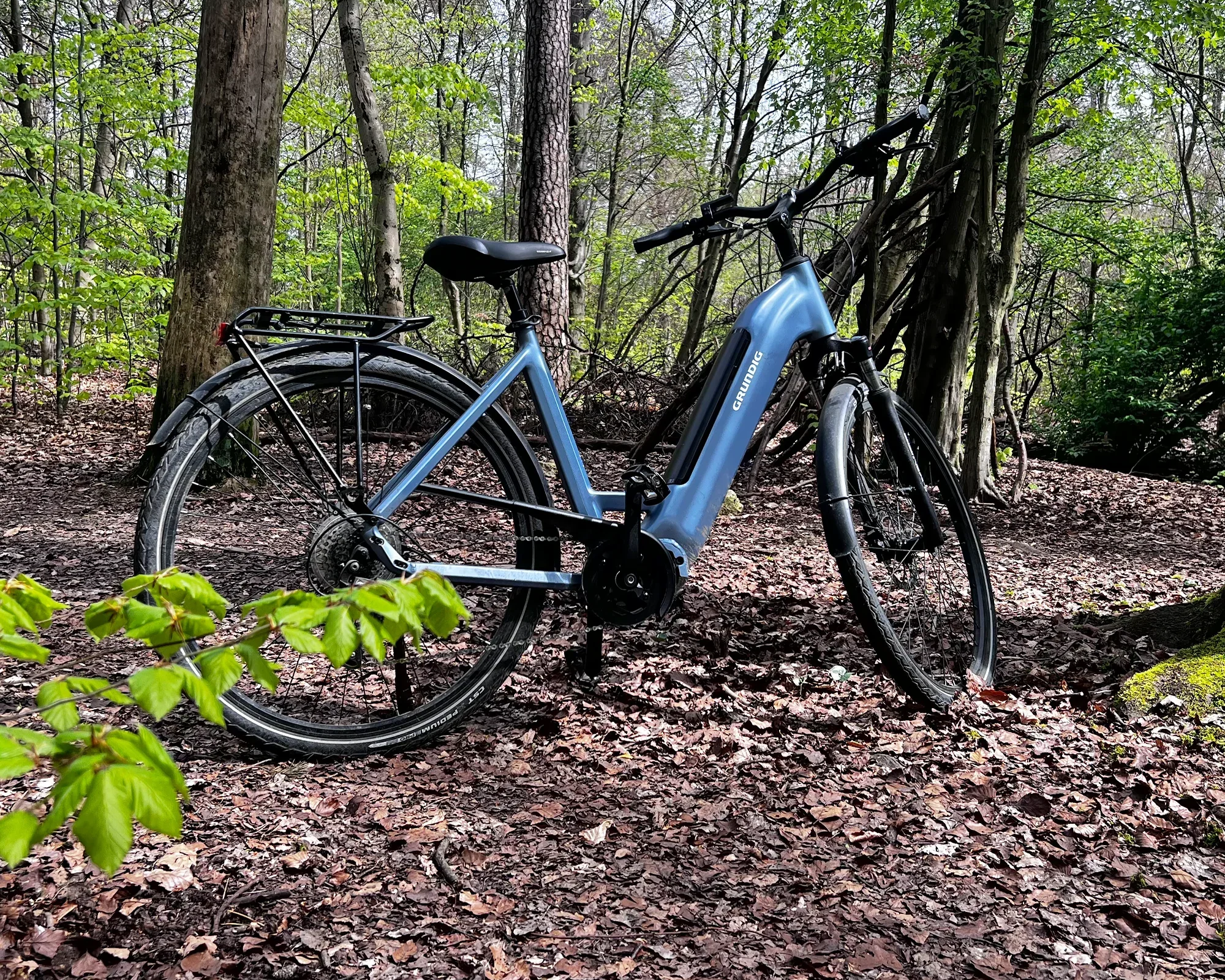 So transportieren Sie Campingausrüstung und Rucksack sicher auf einem E-Bike - Möglichkeiten zum sicheren Transport eines E-Bikes