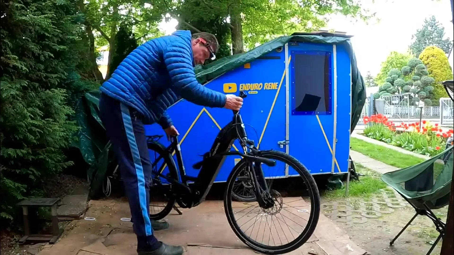 Wie Eltern Jugendliche zum sicheren E-Bike-Fahren ermutigen können