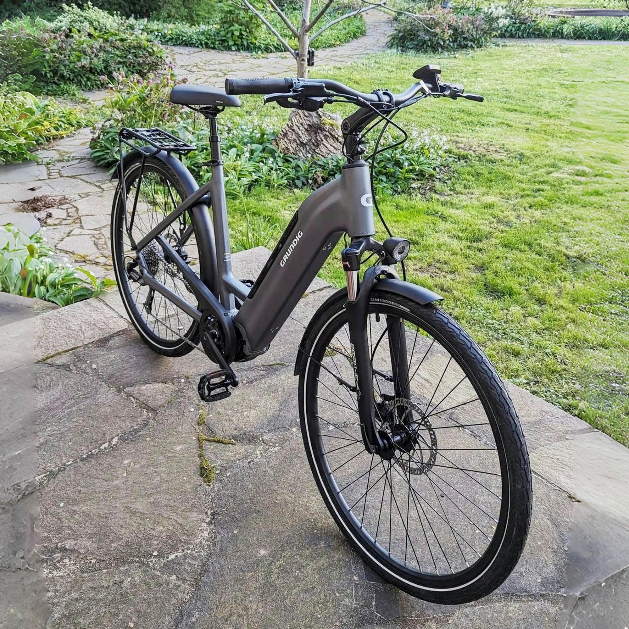 Bicicleta eléctrica GRUNDIG GCB-1 negra