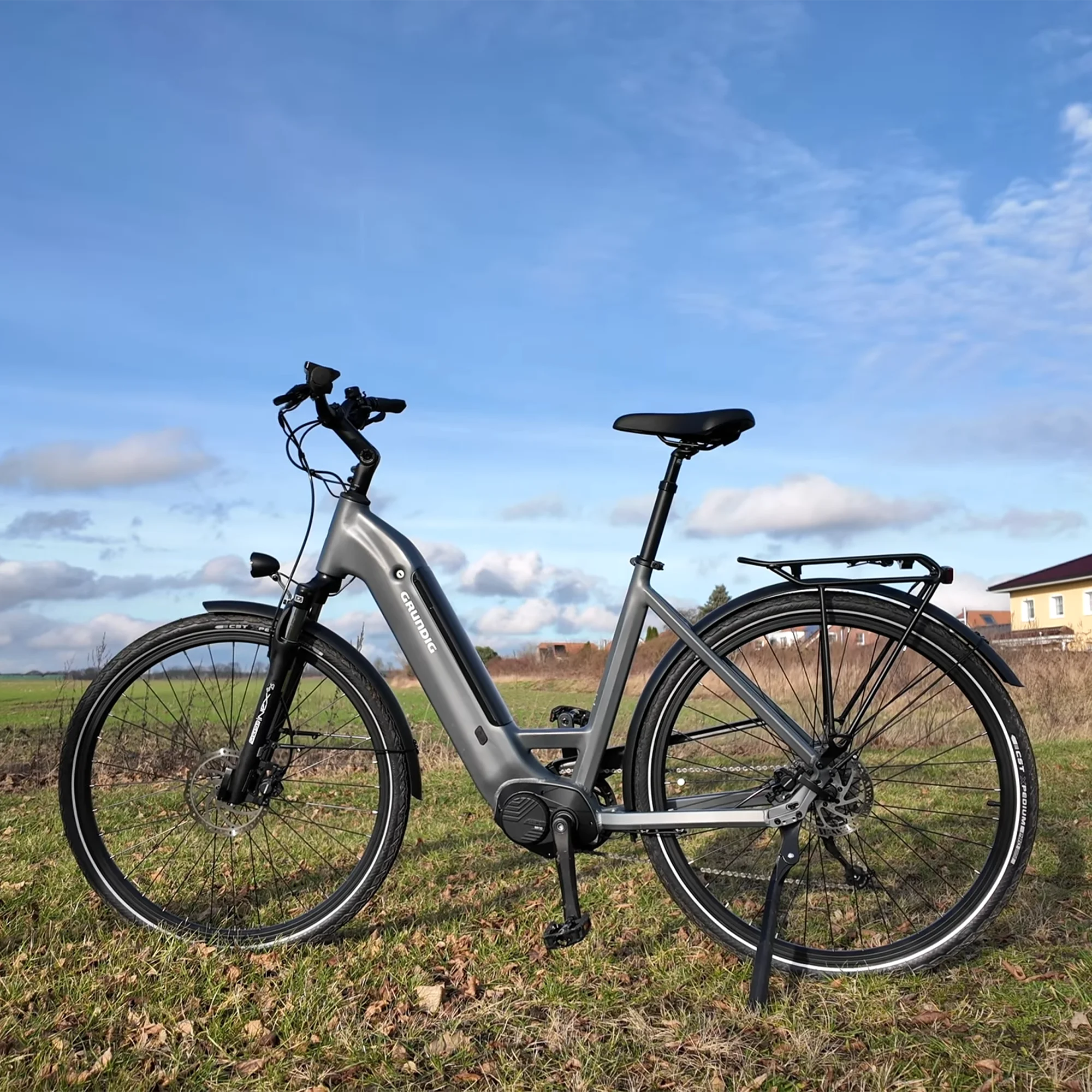 GRUNDIG GCB-1 E-Bike Schwarz – grundig-bike
