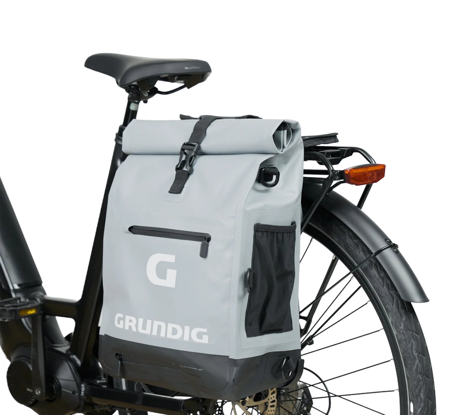 GRUNDIGBikebagwithbike_1.webp