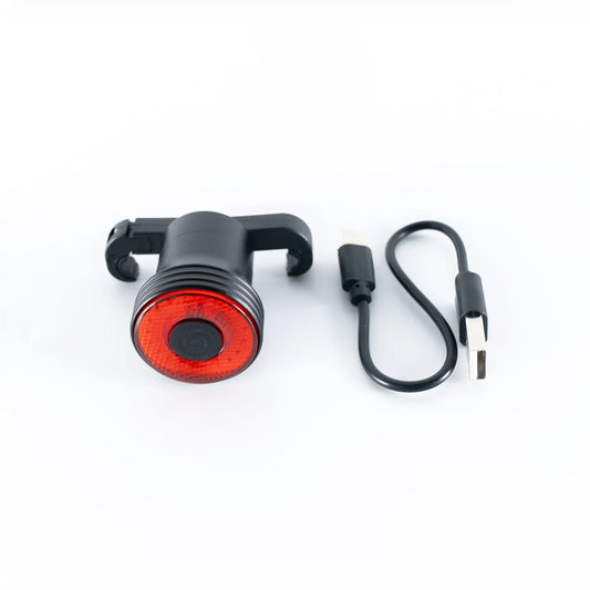 Feu arrière de vélo haute performance GRUNDIG pour plus de sécurité lors des déplacements de nuit