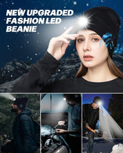 GRUNDIG Bluetooth Beanie mit LED-Scheinwerfer und abnehmbaren Lautsprechern